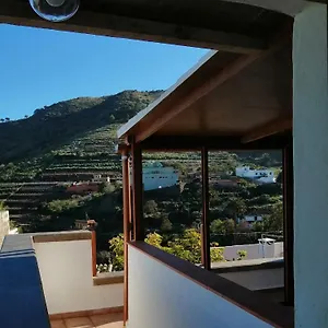https://arenas-los-silos.tenerifehoteles.net